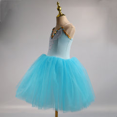Yvienne Performance Dress