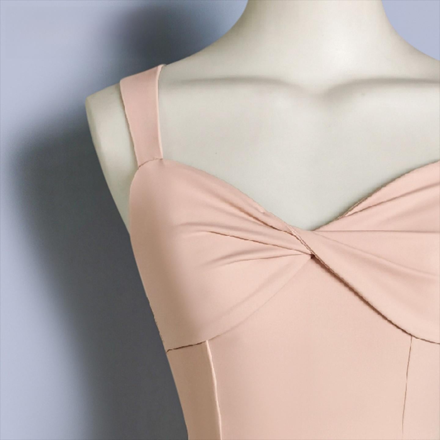 Fynavienne Sculpted Twist Practice Leotard
