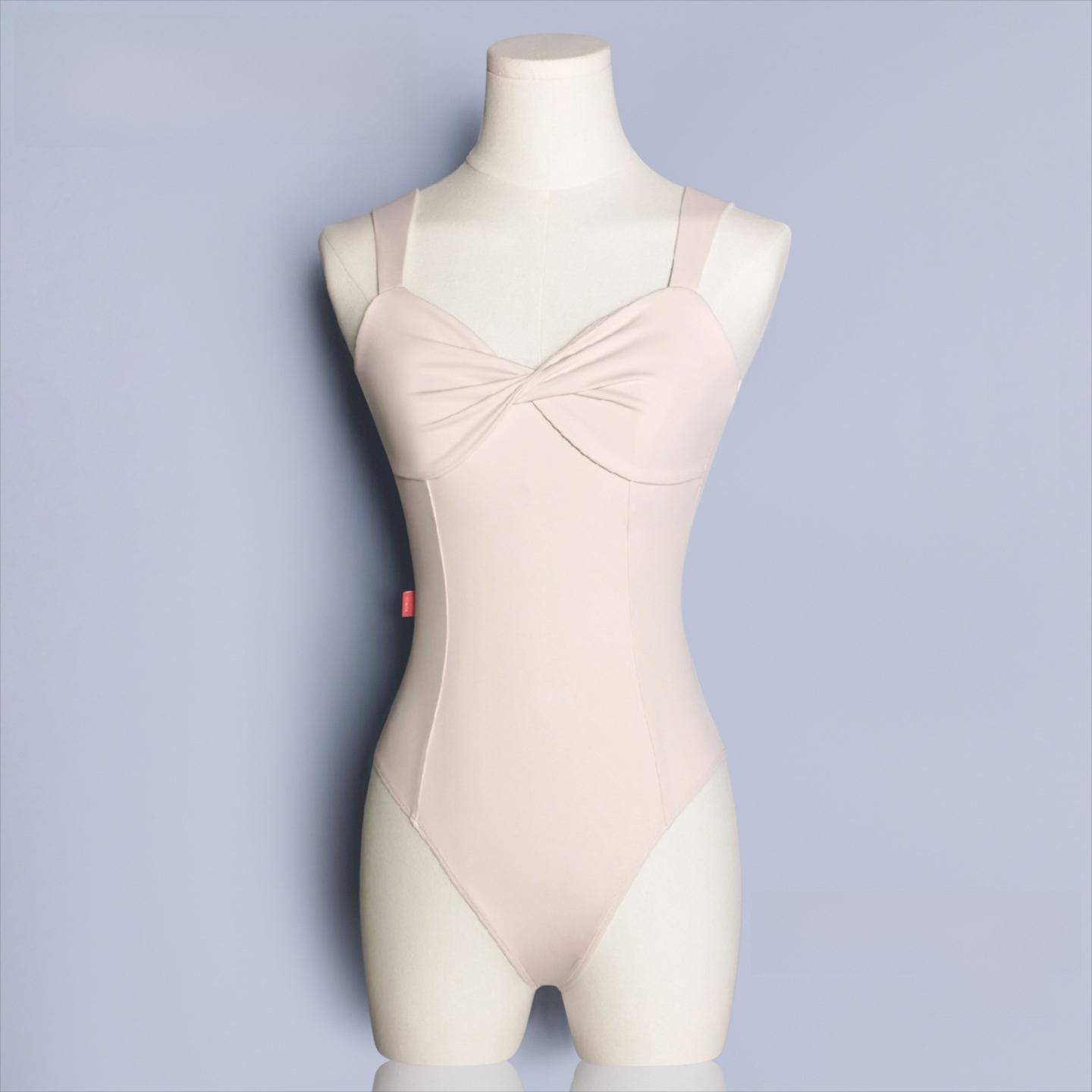 Fynavienne Sculpted Twist Practice Leotard