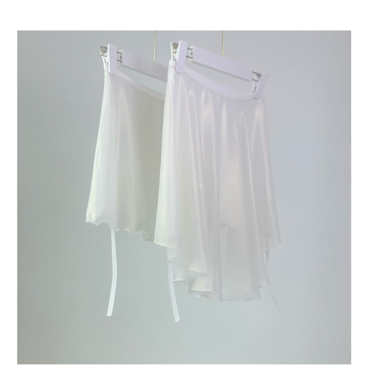 Shiny gauze skirt
