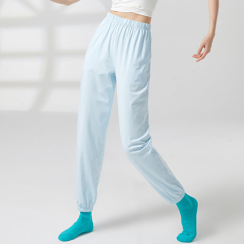 Daresta Women’s Tapered Practice Pants