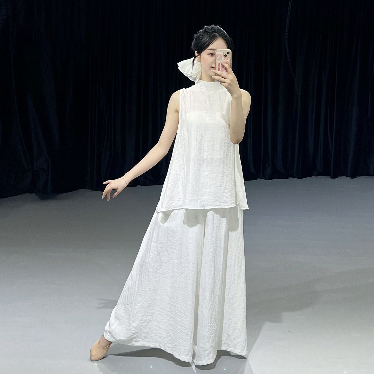 Lune High-Neck Top and Wide-Leg Flow Pants