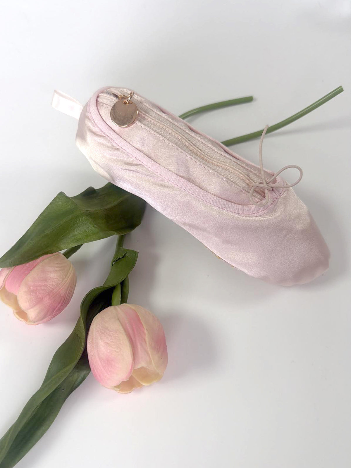 Petalliquea Pointe-Inspired Cosmetic Pouch