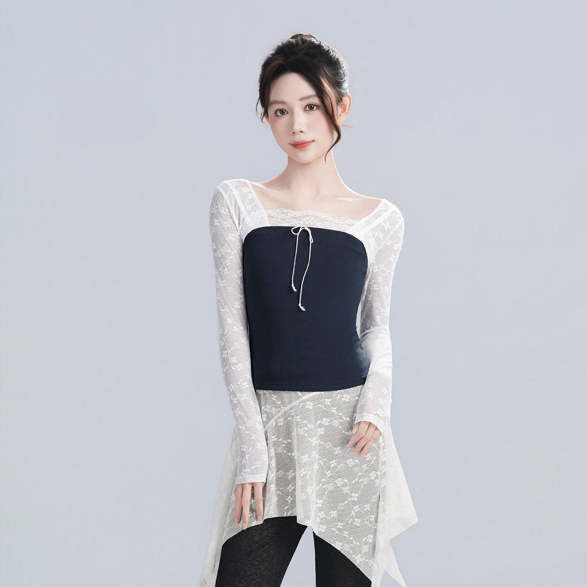 Gwyneira Lace Long Sleeve Training Top