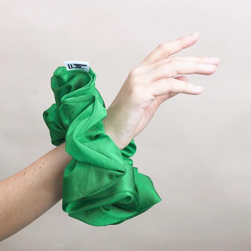 Stella Scrunchie